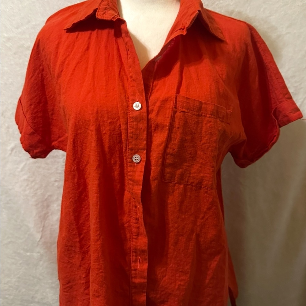 #1061 Women's Red Button-Up Shirt Size XL